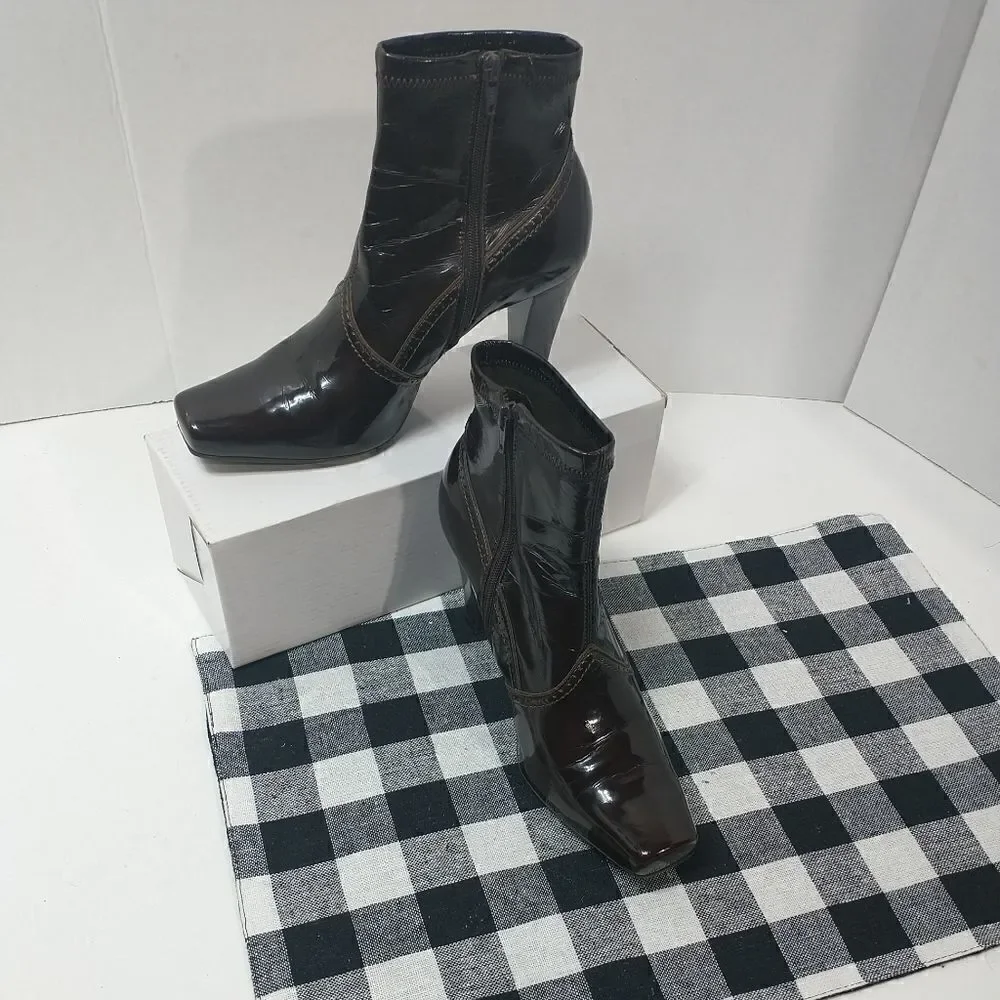 Franco Sarto Ankle Bootie, Women’s Size 6M Brown